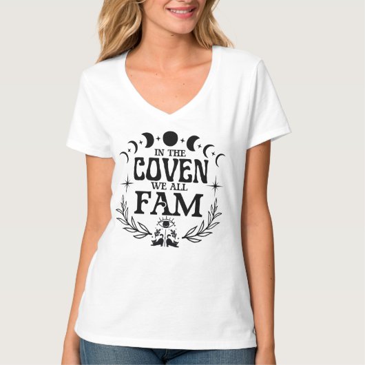 In the Coven We all Fam Shirt Tシャツ (正面)