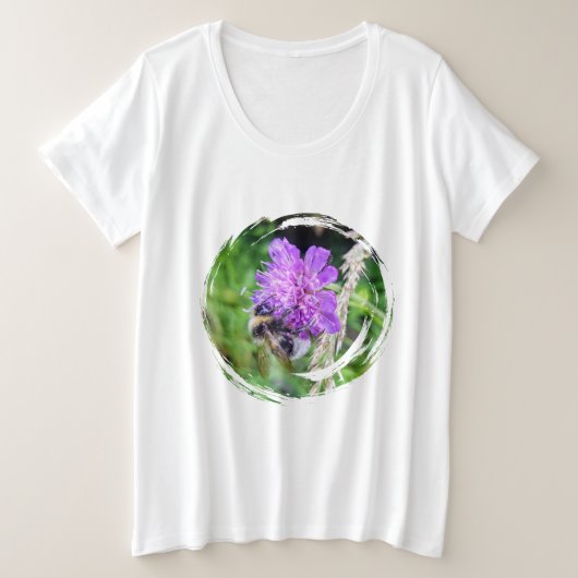 In voller Blüte – Damen T-Shirt Plus Size プラスサイズTシャツ (デザイン正面)