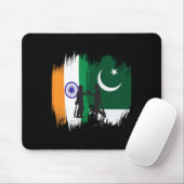 India And Pakistan Cricket Patriotic Gift For Fina マウスパッド (マウス)