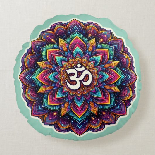Indian Om Symbol in a beautiful mandala design ラウンドクッション (正面)