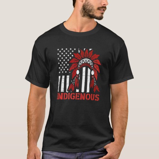 Indigenous Peoples Day USA Flag Tシャツ (正面)