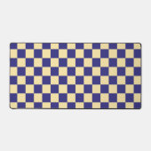 Indigo and butter checkerboard pattern デスクマット (正面)