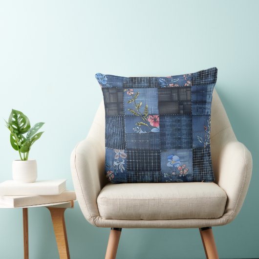 Indigo Floral Patchwork Pattern | Boho Denim クッション (椅子)