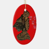 Indonesiシャドウパペットホホホデザインオンレッドキャンバス セラミックオーナメント (右)