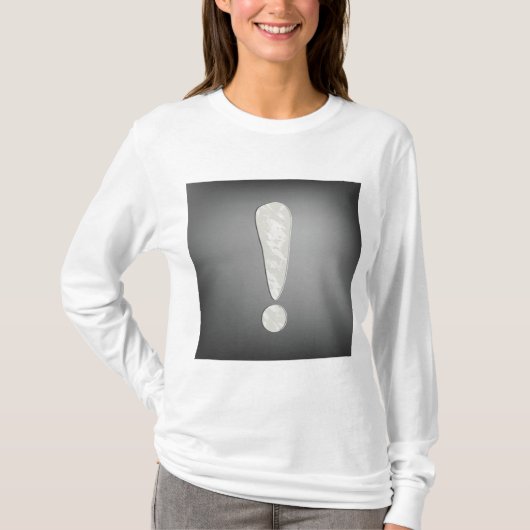 Industrial Grunge Exclamation Mark Symbol Tシャツ (正面)