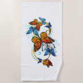 Infinity of Monarch Butterflies ビーチタオル (正面)