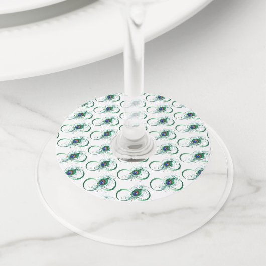 Infinity Symbol with Peacock Feather ワイングラスタグ (クローズアップ)