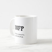 INFP MBTIおもしろマグカップとブラック文字コーヒーマグ コーヒーマグカップ (正面左)