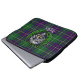 Inglis Scottish Clan Tartan and Crest  ラップトップスリーブ (正面下部)