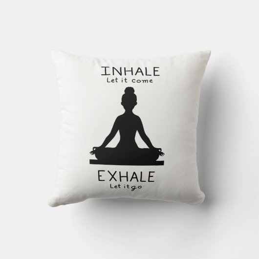 Inhale Exhale Yoga クッション (裏面)
