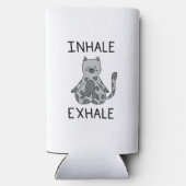 Inhale Exhale Yoga Cat スリム缶クーラー (裏面)