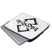 Ink&Style ラップトップスリーブ (正面下部)