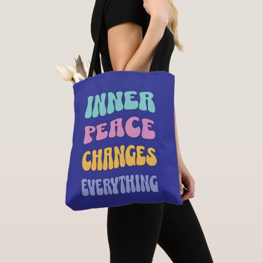 Inner Peace Changes Everything トートバッグ (クローズアップ)
