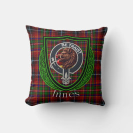 Innes Scottish Clan Tartan & Crest クッション