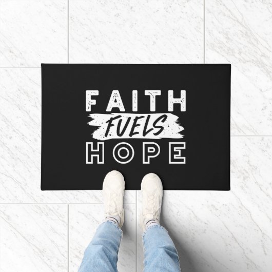 Inspirational Faith Quote – Faith Fuels Hope ドアマット (室内)