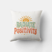 Inspirational Good Vibes and Happiness クッション (裏面)