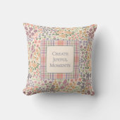 Inspirational Patchwork Floral & Plaid Pillow クッション (正面)