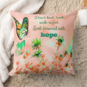 Inspirational Quotes on Hope Throw Pillow クッション (ブランケット)