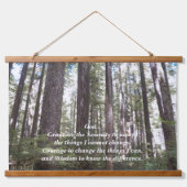 Inspirational Serenity Prayer Sunlit Forest 吊り下げ型タペストリー (正面)