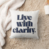Inspirational Throw Pillow – Minimalist Motivation クッション (ブランケット)