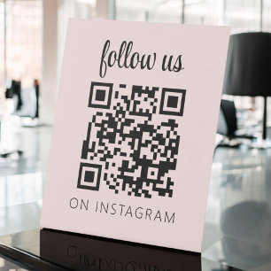 Instagramのピンクミニマル後を追リストQRコード 台座サイン