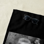 Instagramフォトコラージュ – 最大14枚の写真黒 ビーチタオル (インサイチュ)