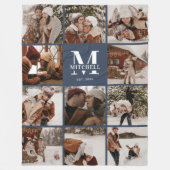 Instagram写真モダンコラージュ海軍ブルーモノグラム フリースブランケット (正面)