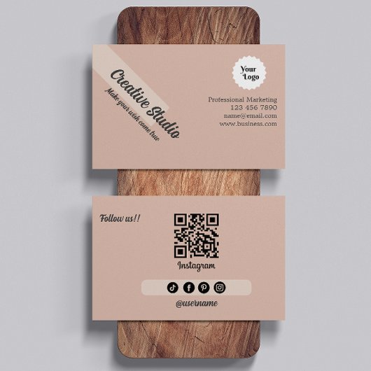 Instagram後を追のQrコフェミニンガーリーード 名刺