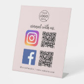 Instagram Facebook QRコードピンクと接続 台座サイン (正面)