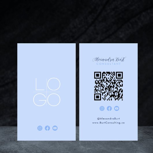 Instagram Facebook YouTubeソーシャルメディアQRコード 名刺