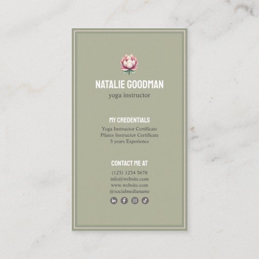 instructor yoga pilates flor de loto rosa verde 名刺 (裏面)