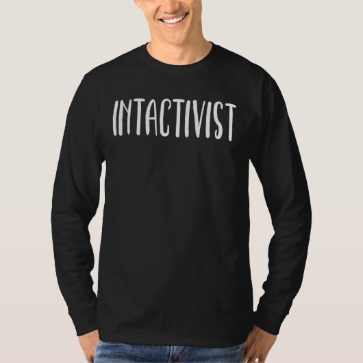 "intactivisit"のシンプルアンチ割礼デモ tシャツ (正面)