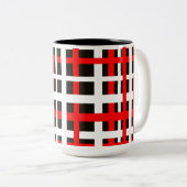 Interlocking Stripes Black White Red ツートーンマグカップ (正面右)