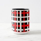 Interlocking Stripes Black White Red ツートーンマグカップ (中央)