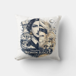 International Day of Women Judges クッション