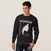 International Women s Day 2023 Embrace Equity 8 3  スウェットシャツ (正面フル)