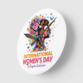 International Women's Day ラウンド壁時計 (傾斜)
