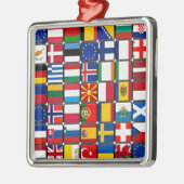 International World Flags メタルオーナメント (左)