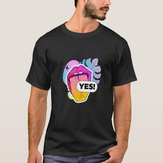 Internet     Says Yes Kiss Mouth Tongue Lips Tシャツ (正面)
