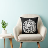 Intricate Black and White Pumpkin Art – Halloween  クッション (椅子)