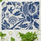 Intricate blue floral pattern on light background キッチンタオル (折り畳み)
