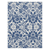 Intricate blue floral pattern on light background テーブルクロス (正面)
