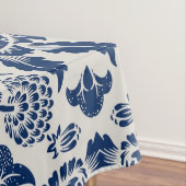 Intricate blue floral pattern on light background テーブルクロス (インサイチュ)