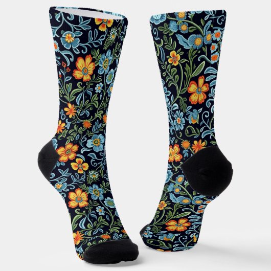 Intricate Floral Art: Blue and Orange Flowers  ソックス (傾斜あり)