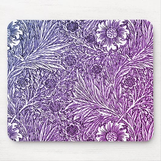 Intricate Floral Design in Purple Hues and White マウスパッド (正面)
