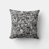 Intricate Monochrome Monster Doodle Art クッション (正面)