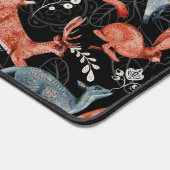  Intricate woodland animals pattern デスクマット (コーナー)