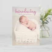 Introducing Handレタリングピンクベビーガールエレガント 案内状 (スタンド正面)