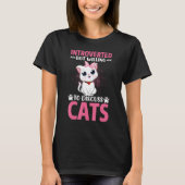 Introverted But Willing To Discuss Cats For Introv Tシャツ (正面)