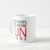 introvertsより多くの楽しい時を過します コーヒーマグカップ (正面左)